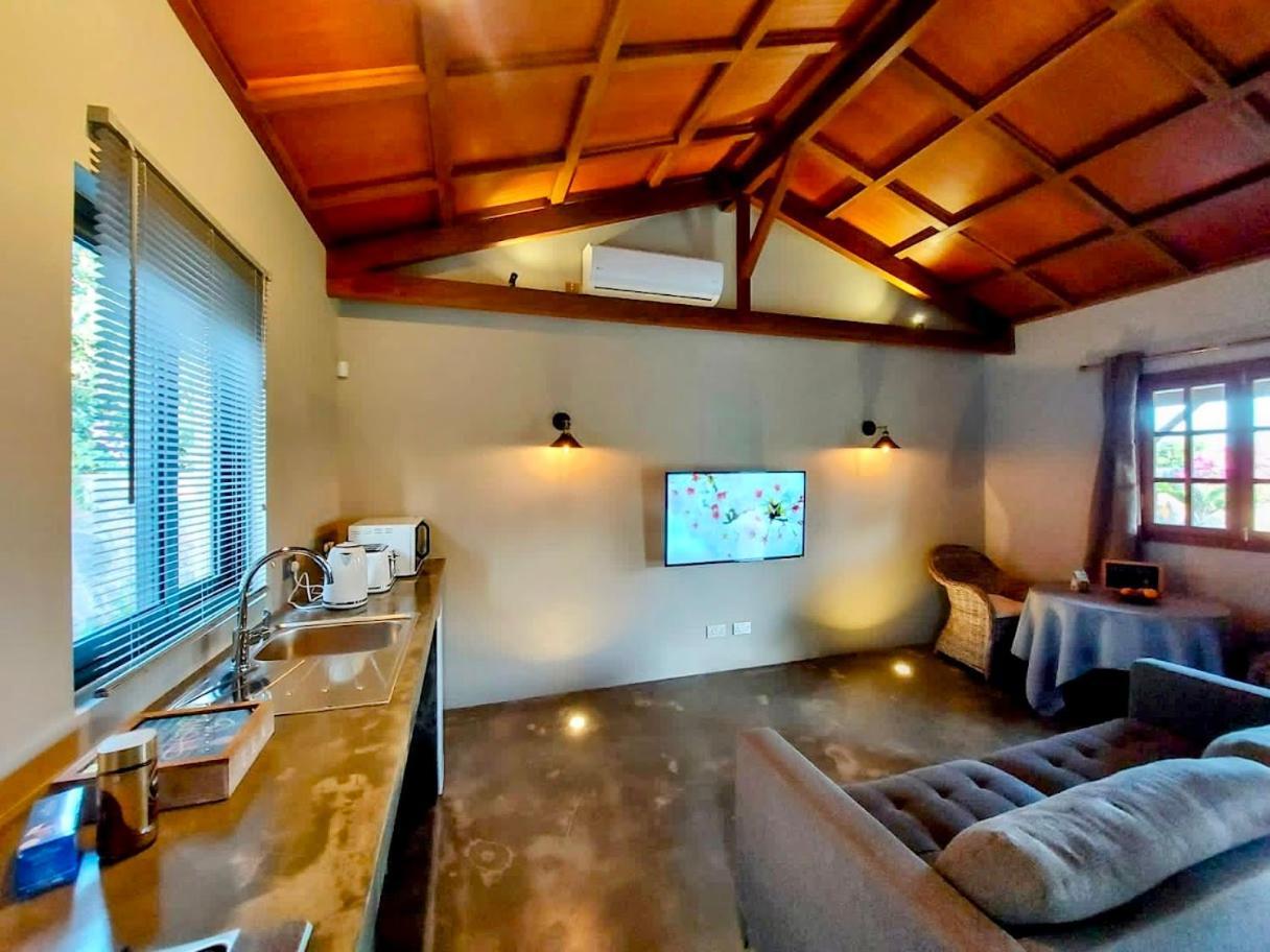 Lakaz Kannell - Vanilla Lodge, Secluded Outside Bath & Shower Infinity Pool Cap Malheureux Eksteriør bilde