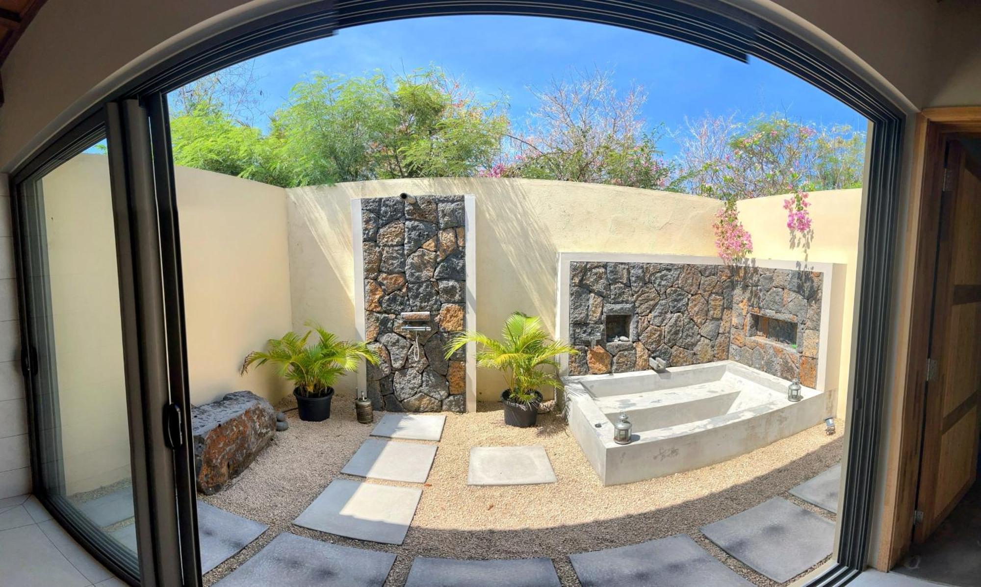 Lakaz Kannell - Vanilla Lodge, Secluded Outside Bath & Shower Infinity Pool Cap Malheureux Eksteriør bilde